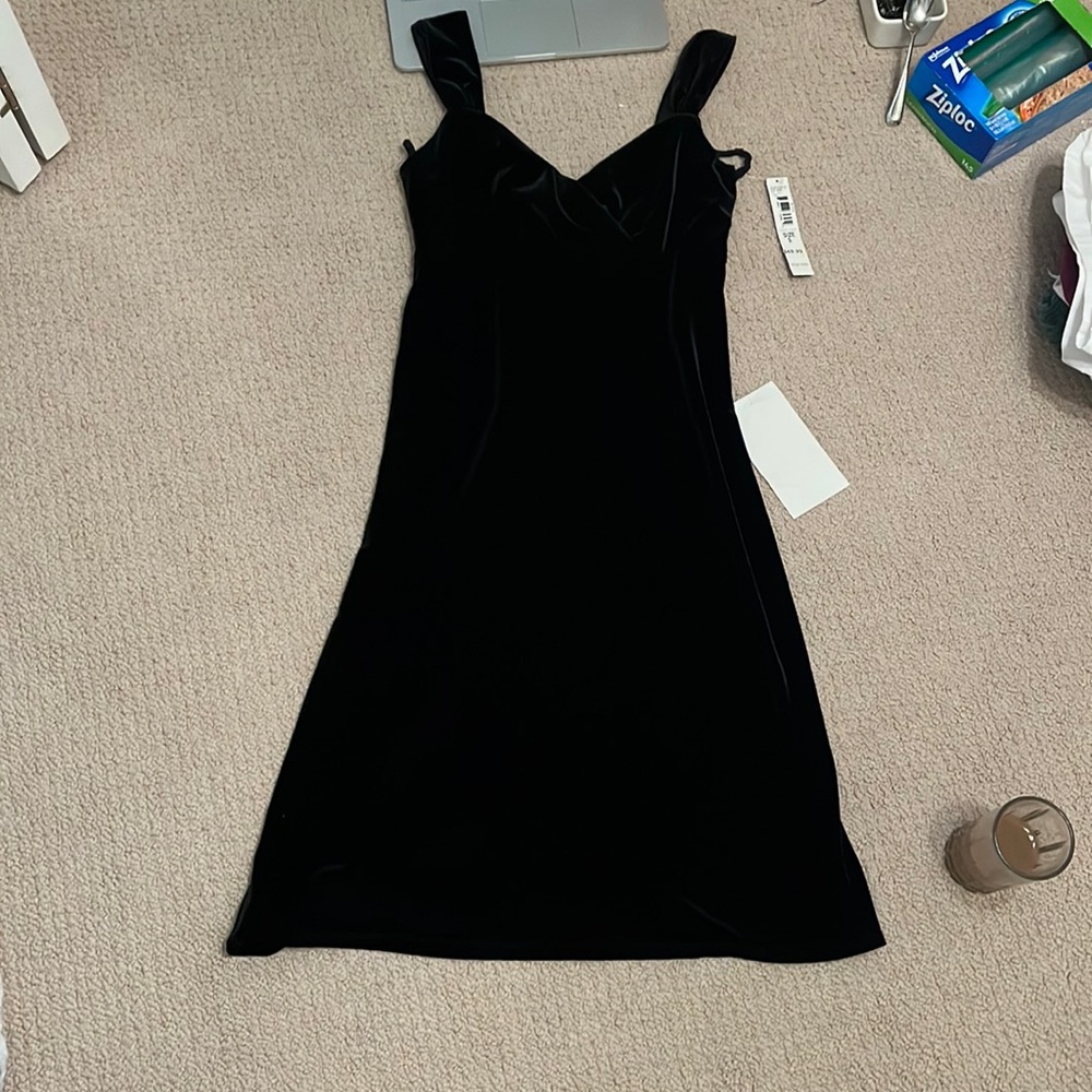 Tiana b black dress S